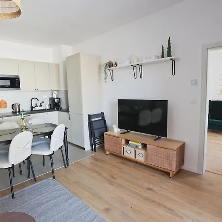 - Erdoedy Apartment